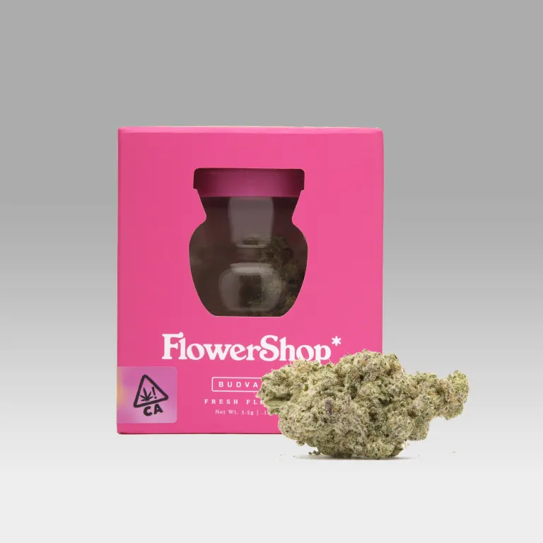 Macaron Cannabis from FlowerShop*