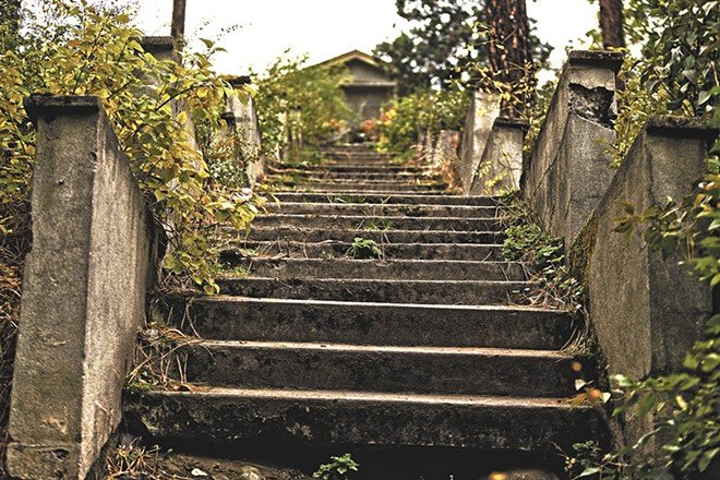 the haunted thousand steps at greenwood cemetery spokane washington