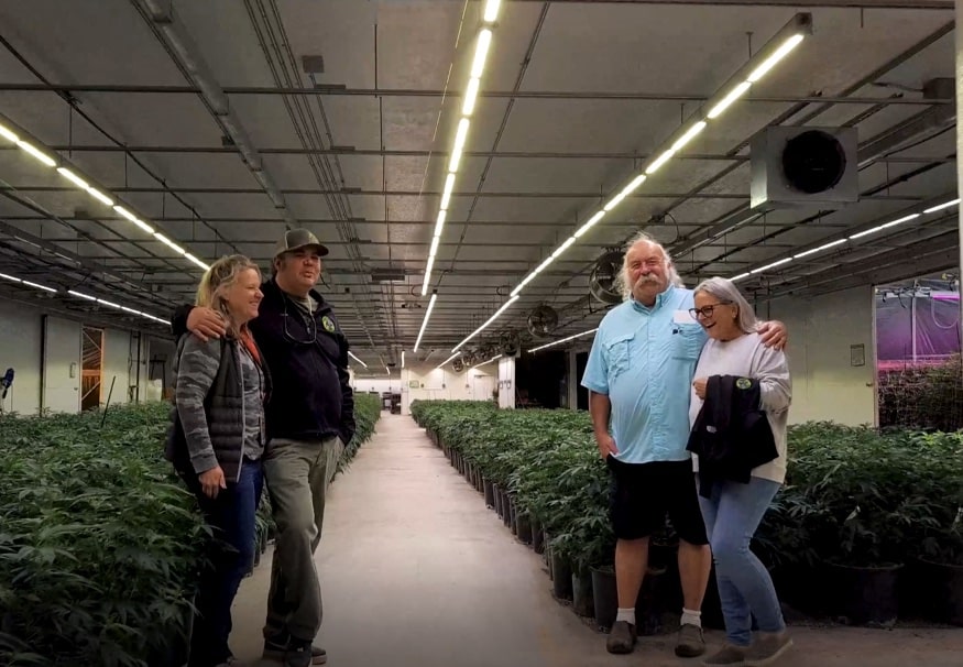 Buddy Boy and His Family on the Cannabis Farm i502