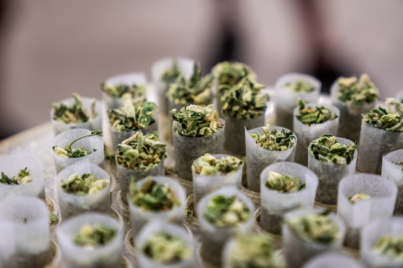 The Tops of Prerolled Joints